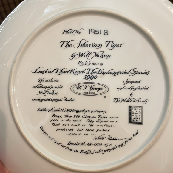 The Siberian Tiger Will Nelson Vintage Last of Their Kind Endangered Plate - Picture 4 of 16